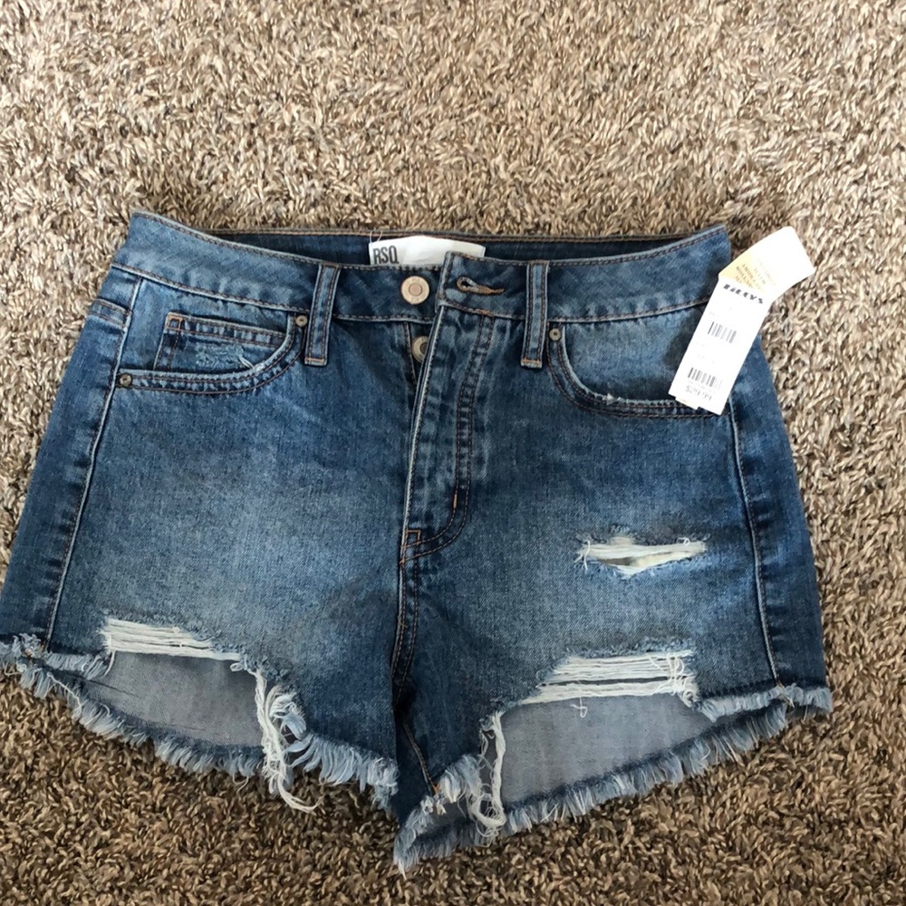 nwt tillys jean shorts